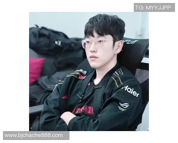 CSGO热议焦点JDG个人能力引发玩家热烈讨论与争议